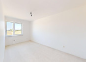 4 izbový bungalov, garáž, 540m2, Hájna ulica, Bernolákovo - fotografia 15