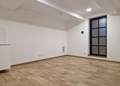 Prenájom pre pestrú ponuku služieb pešia zóna Šaľa 200 m2 alebo po miestnostiach - fotografia 10