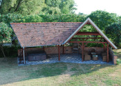 Vila Ranč - Krásna príroda, jazero, chov koní, apartmány, bazén, bowling, spoločenské akcie, kopec prírody, športu a relaxu - fotografia 5