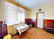 NA PREDAJ VEĽKÝ RODINNÝ DOM V OBCI VIŠŇOVÉ, POZEMOK 775 m2 - fotografia 13