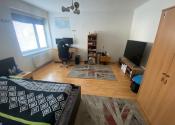 Rodinný dom v Slovenskom Grobe, 110 m2 – veľký pozemok 2 142 m² , všetky IS - fotografia 1