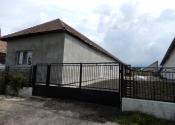 Útulný Rodinný dom, 130 m2, rekonštrukcia, Zbrojníky, okr. Levice - fotografia 1