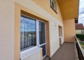 NA PREDAJ! VEĽKÝ RODINNÝ DOM v obci ZÁBORSKÉ pozemok 1060m2 - fotografia 13