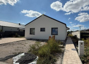 Moderný 4 izbový RD, 561m2, n Kapria ulica  Senec - fotografia 1