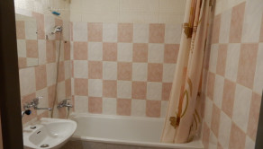 1 izbový byt,46 m2,čiastočná rekonštrukcia,Rybníky V, Levice