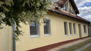 5 izbový rodinný dom v Šali + menší domček pre rodičov