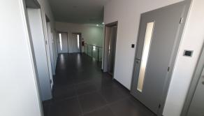 Moderní kancelárske priestory+3izb.byt, Piešťany,Ststaničná