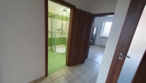 Moderní kancelárske priestory+3izb.byt, Piešťany,Ststaničná