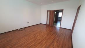 Moderní kancelárske priestory+3izb.byt, Piešťany,Ststaničná