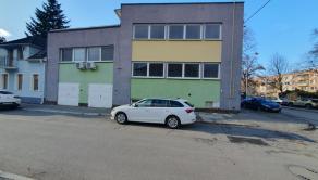 Moderní kancelárske priestory+3izb.byt, Piešťany,Ststaničná
