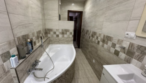 Prenájom zariadený 2-izbový byt 48m2 A. Hlinku, Piešťany