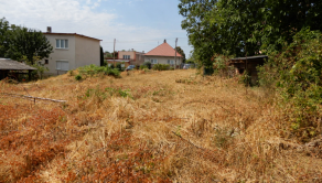 Slnečný pozemok na výstavbu domu, 850 m2, Čata, okr. Levivce
