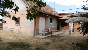 Rodinný dom, 110 m2, garáž, Čata, okr. Levice