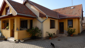 Pekný rodinný dom,143  m2,kompletná rekonštrukcia,Želiezovce