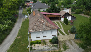 Útulný rodinný dom, 13 m2, garáž, letná kuchyňa, Veľké Ludince, okr. Levice
