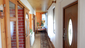 Útulný rodinný dom, 13 m2, garáž, letná kuchyňa, Veľké Ludince, okr. Levice