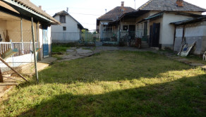 Rodinný dom, 130 m2, garáž, letná kuchyňa, Farná, okr. Levice