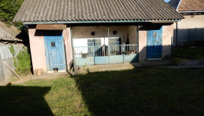 Rodinný dom, 130 m2, garáž, letná kuchyňa, Farná, okr. Levice