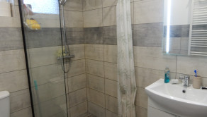 Útulný rodinný dom, 130 m2, garáž, Malé Kozmálovce, okr. Levice