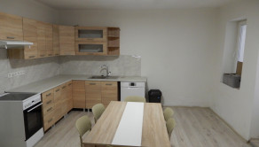 Útulný Rodinný dom, 130 m2, rekonštrukcia, Zbrojníky, okr. Levice