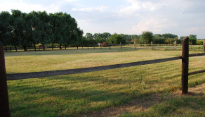 Vila Ranč - Krásna príroda, jazero, chov koní, apartmány, bazén, bowling, spoločenské akcie, kopec prírody, športu a relaxu