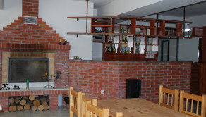 Vila Ranč - Krásna príroda, jazero, chov koní, apartmány, bazén, bowling, spoločenské akcie, kopec prírody, športu a relaxu