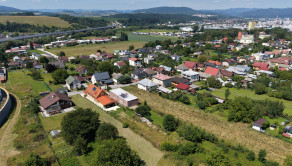 STAVEBNÝ POZEMOK 10 MIN. OD CENTRA, 800m², ŽILINA - BYTČICA