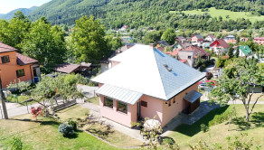 RODINNÝ DOM TERCHOVÁ - VYŠNÉ KAMENCE, POZEMOK 2398 m²
