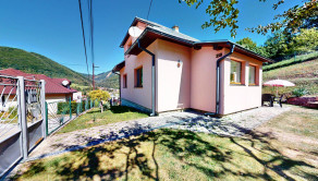 RODINNÝ DOM TERCHOVÁ - VYŠNÉ KAMENCE, POZEMOK 2398 m²