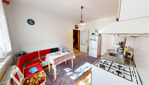 NA PREDAJ VEĽKÝ RODINNÝ DOM V OBCI VIŠŇOVÉ, POZEMOK 775 m2