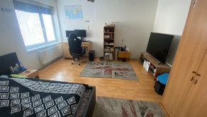Rodinný dom v Slovenskom Grobe, 110 m2 – veľký pozemok 2 142 m² , všetky IS