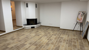 Prenájom pre pestrú ponuku služieb pešia zóna Šaľa 200 m2 alebo po miestnostiach