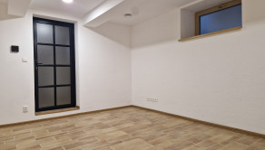 Prenájom pre pestrú ponuku služieb pešia zóna Šaľa 200 m2 alebo po miestnostiach