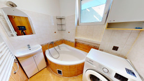 ZREKONŠTRUOVANÝ 2-IZBOVÝ BYT, 59 m², BYTČA - CENTRUM
