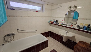 NA PREDAJ! VEĽKÝ RODINNÝ DOM v obci ZÁBORSKÉ pozemok 1060m2