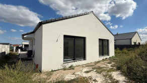 Moderný 4 izbový RD, 561m2, n Kapria ulica  Senec