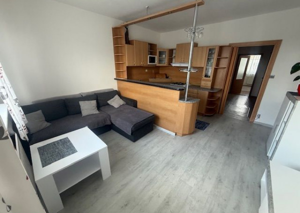 Útulný 3-izbový byt prerobený na 4-izbový v Záturčí