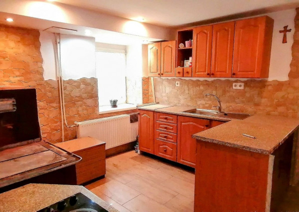 Exkluzívne. Dvojpodlažný rodinný dom v Prakovciach o rozlohe 2057m2