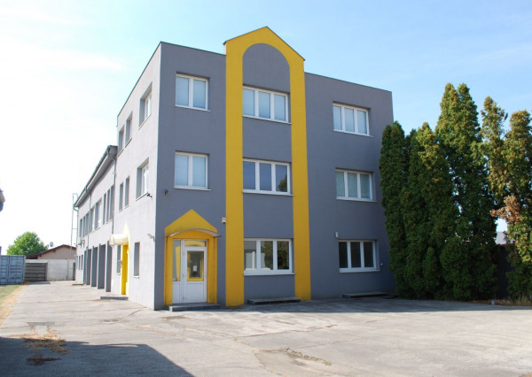 Administratívna budova na predaj Galanta ul. Bratislavská- Investičná ponuka