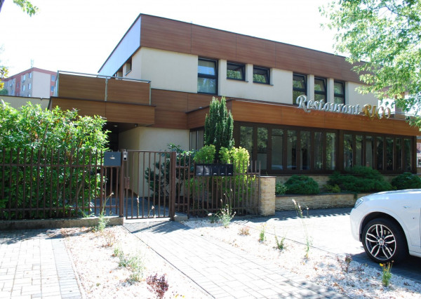 Veľká kancelária na prenájom  55,2 m2 s archívom ul. Jarmočná