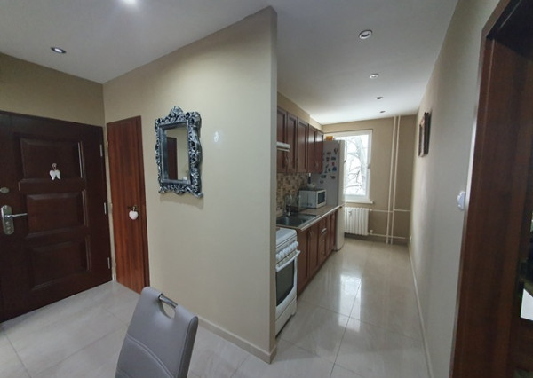 2izbový zariadený byt, moderný dizajn  A.Hlinku Piešťany