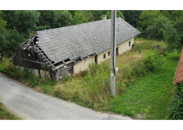 Stavebný pozemok v obci Stará Myjava o výmere 1529m2.