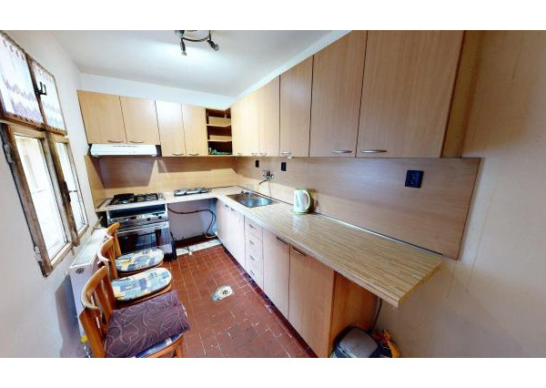 RD v obci Stará Myjava aj s pozemkom o výmere 370m2.