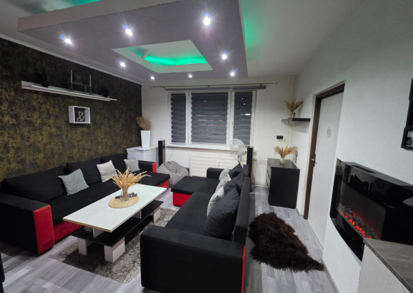 TURZOVKA 3-IZBOVÝ PRIESTRANNÝ BYT PRIAMO V CENTRE-ZARIADENÝ