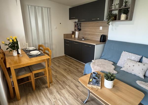 Krásna záhrada s chatkou v Kráľovej nad Váhom EXKLUZÍVNE