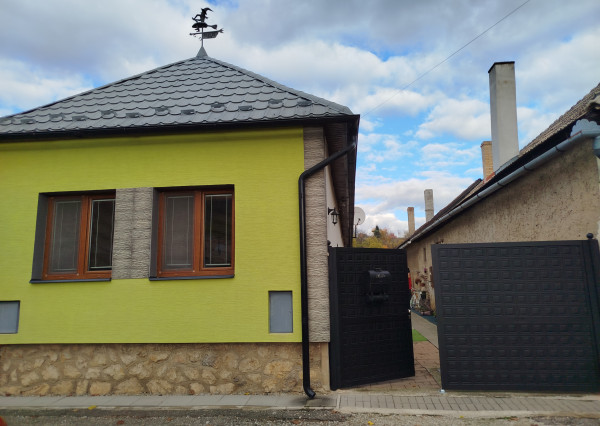 Rodinný dom po kompletnej rekonštrukcii v obci Jasov