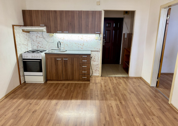 1 izbový byt Šaľa ul. V. Šrobára s výťahom 38,40 m2- EXKLUZÍVNE IBA U NÁS