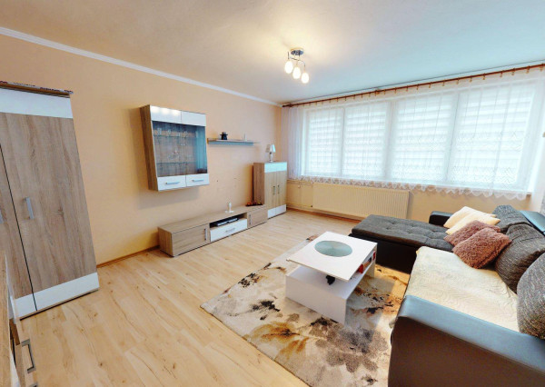 3-izbový byt s loggiou + garáž – Smolník 37