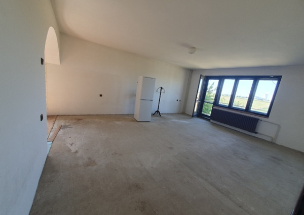 Zaujímavá cena Rodinný dom 6-izbový+(3544m2)Veľké Kostoľany