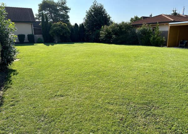 Pozemok 645 m2 pre rodinný dom Šaľa -ul. Kráľovská EXKLUZÍVNE